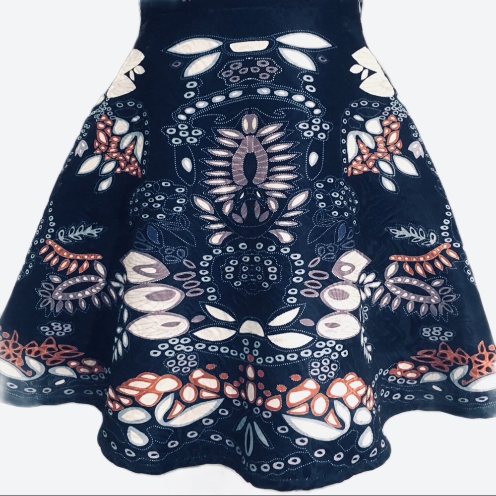 Stunning blue printed beaded dress - Picture 6 of 6